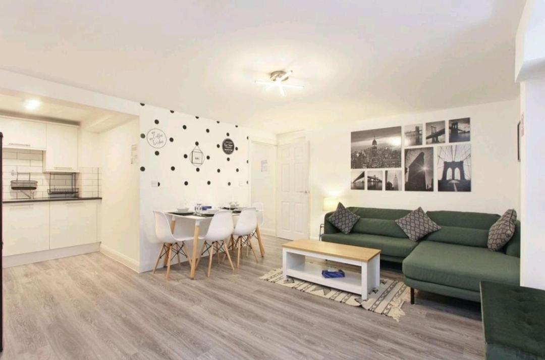 Heart Of Margate Apartment Exterior photo